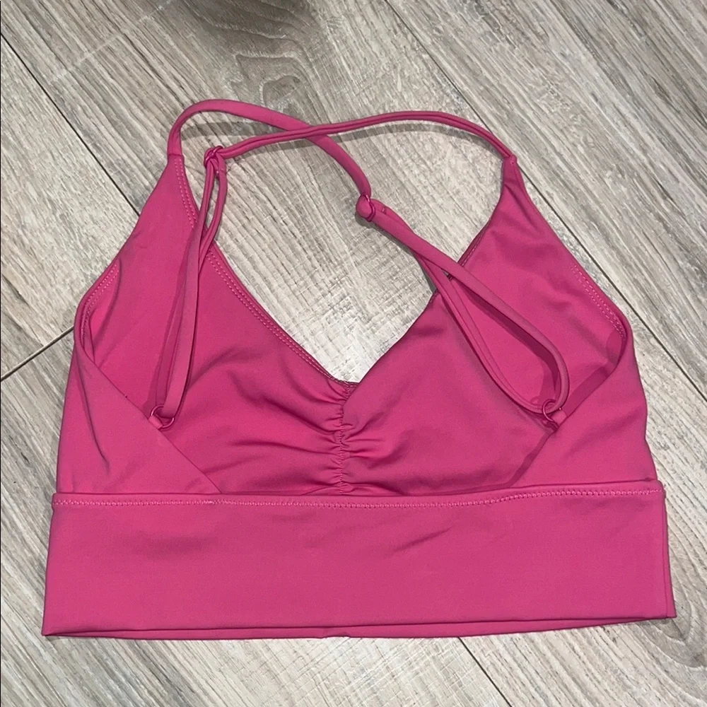 Princess‎ Polly pink sports bra